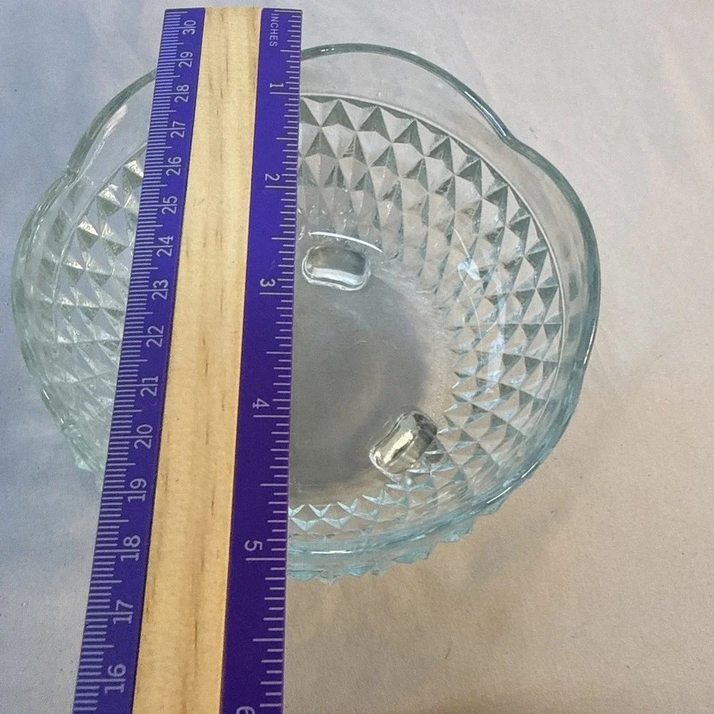 Vintage Indiana Glass Diamond Point 3 Toed Serving Bowl 5